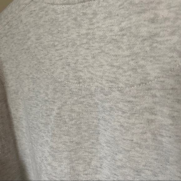 Pacific & Co Classic Sweatshirt Crewneck - Picture 5 of 5